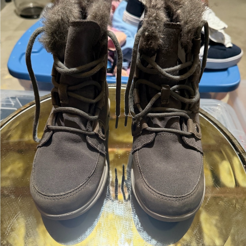 Sorel Gray Fur-Trimmed Winter Boots